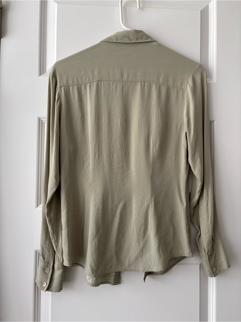 Express Sage Green Silk Stretch Button Up Shirt Chest Pockets Size 1/2 - Picture 7 of 12